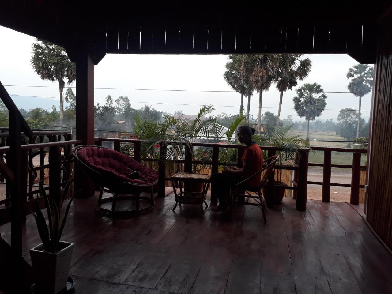 Sunshine Hotel Kampot Exteriör bild